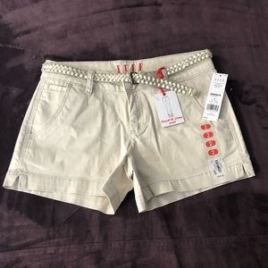 Elle Paris Women’s Shorts